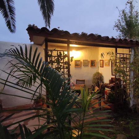 Elescondite Sauzal Exterior foto